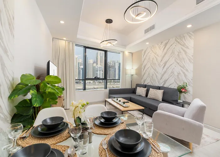 Modern 1Br Apartment In Jlt Next To Metro With City Views