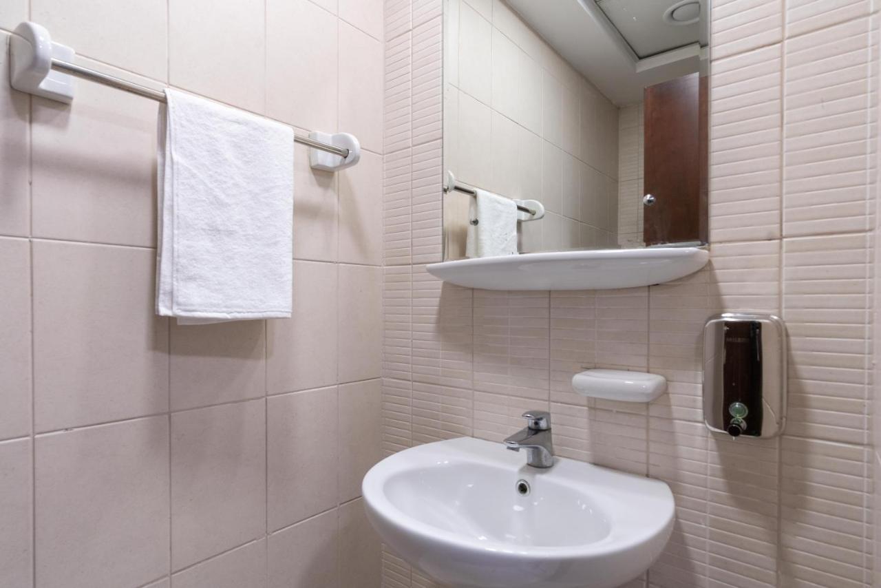 Modern 1br In Jlt Next To Metro With Views * Dubai