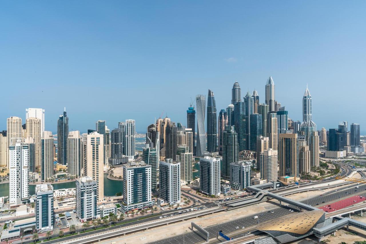 Modern 1br In Jlt Next To Metro With Views *