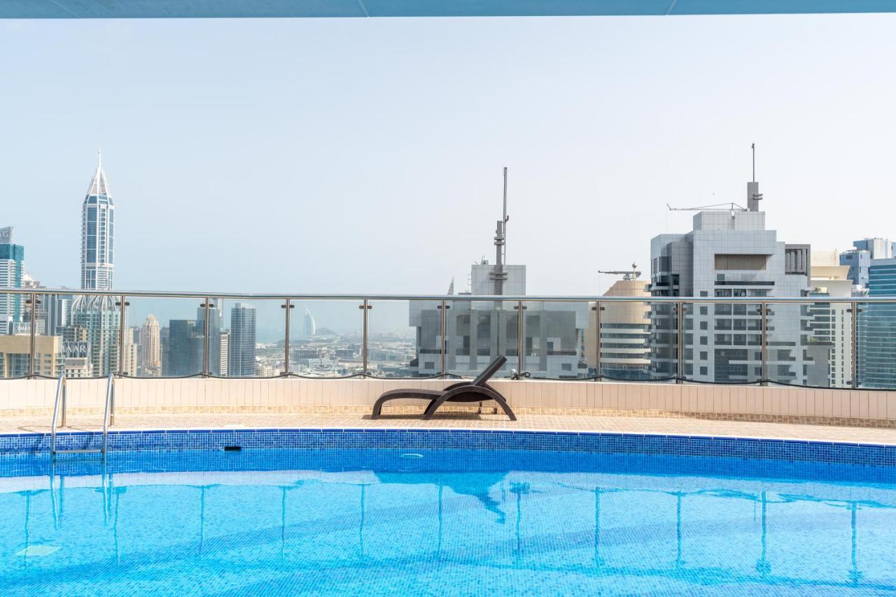 Modern 1br In Jlt Next To Metro With Views Dubai