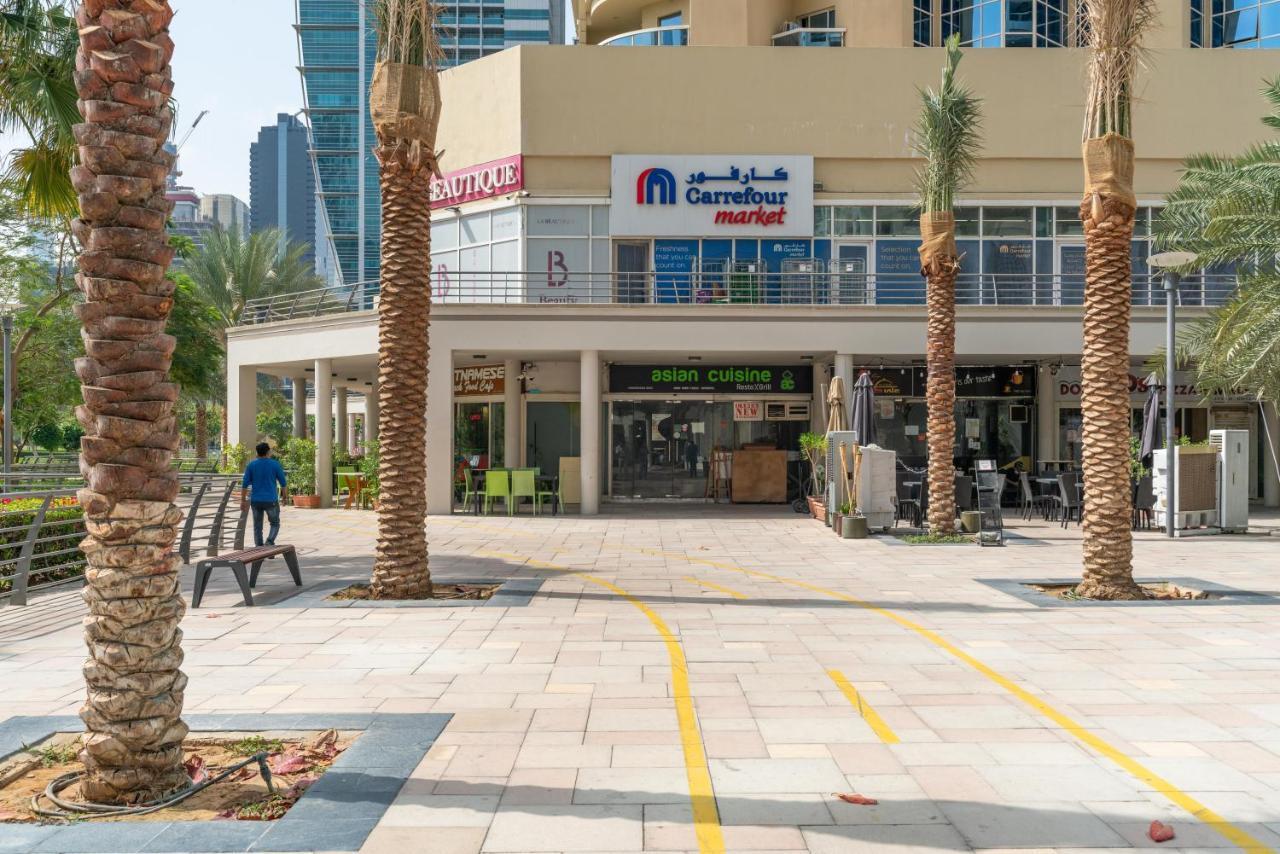 Modern 1br In Jlt Next To Metro With Views Dubai