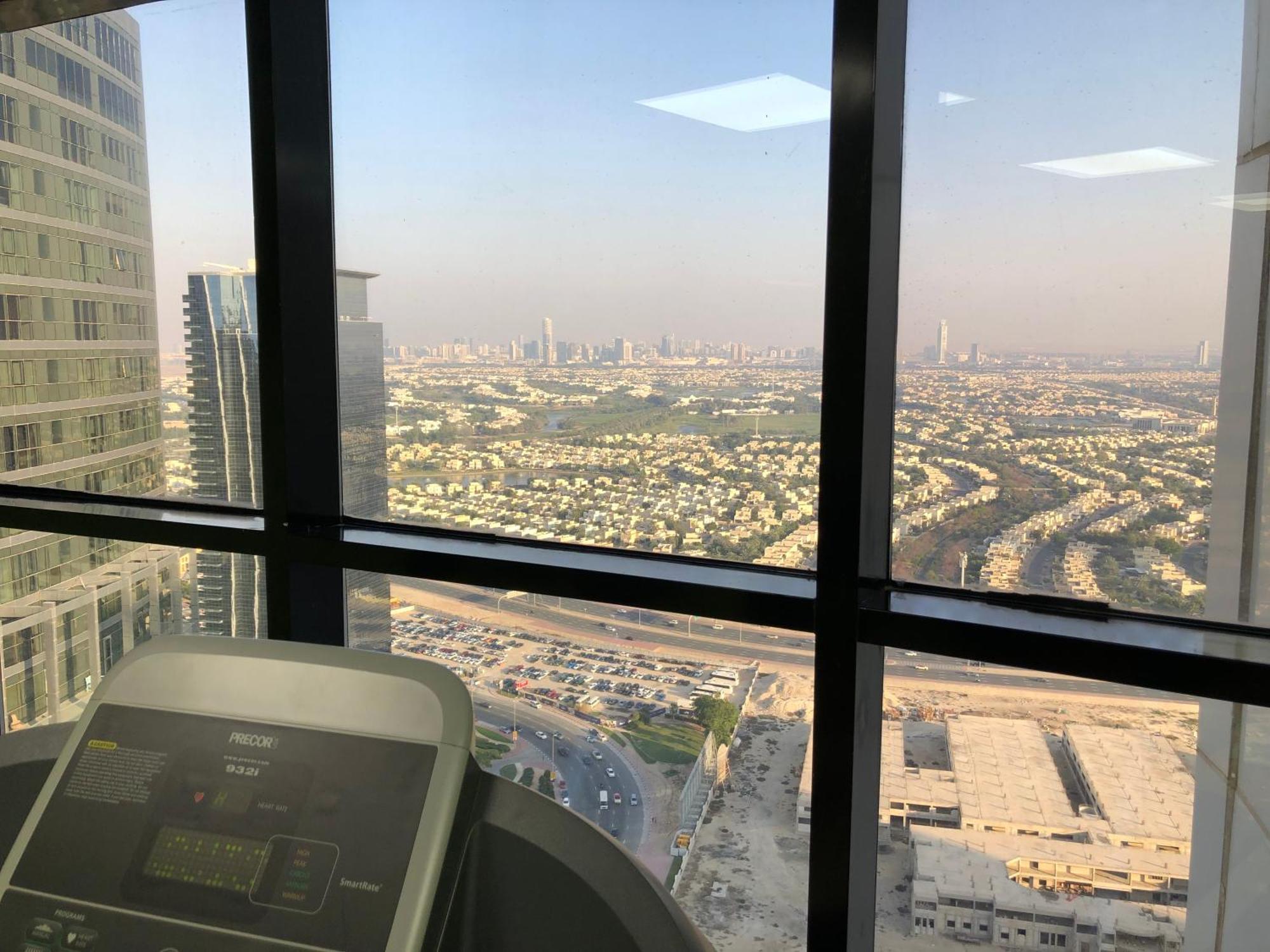 Modern 1br In Jlt Next To Metro With Views Apartment Dubai
